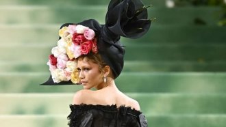 „Спящи красавици: Пробуждане на модата“ – зашеметяващи Зендая и други знаменитости на Мет галата