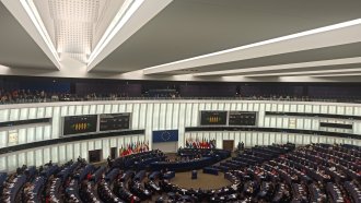 Новоизбраният Европейски парламент се събира на първата си сесия