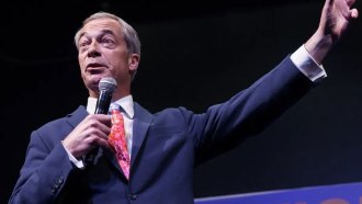 Найджъл Фараж изрази надежда, че ще поправи отношенията си с Мъск