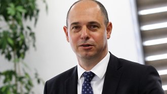 Ангелин Цачев: Батериите за ток стабилизират пазара, но по-сериозната декарбонизация иска повече