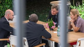 Иран обяви готовност за дипломация, но след спиране на израелските удари