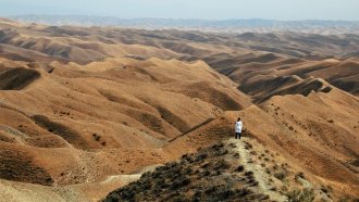 Американската бомба, която може да промени конфликта между Израел и Иран