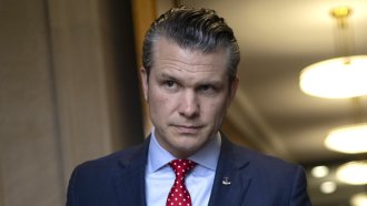 САЩ прехвърлят изтребители в Близкия изток на фона на войната между Израел и Иран