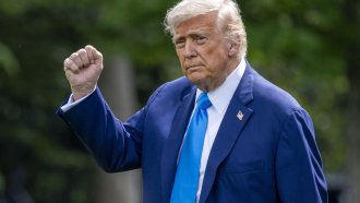 Тръмп обяви сделка за 15% мита с Япония