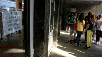 Влизат ли ученици през „задния вход“ в най-желаните гимназии