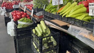 Цените на основни хранителни продукти на борсите леко се повишават и тази седмица