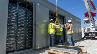 Неуспели да вземат евросубсидии за батерии за ток получават втори шанс