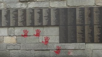 Френската прокуратура поиска от 2 до 4 г. затвор за четиримата българи, осквернили Мемориала на Холокоста в Париж