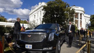 Белият дом ограничи достъпа на журналисти