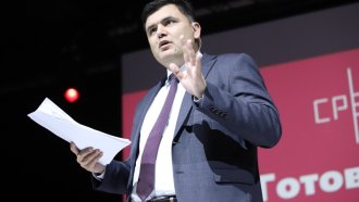 И с по-високи данъци – по ръба на свръхдефицита