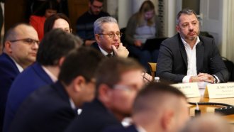 Бюджетът мина първо сито, бизнесът го определи като „чудовище“ и „проинфлационен“